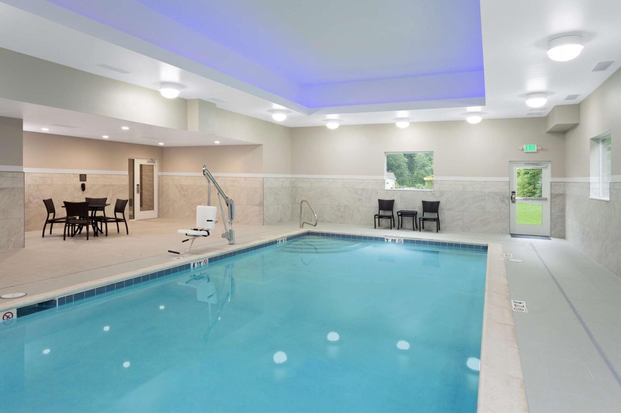 Hampton Inn Kennebunk Kennebunkport Me מראה חיצוני תמונה